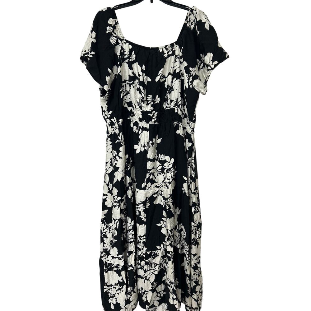 Bloomchic Cottagecore Floral Tiered Midi Dress Black White Pockets Plus NWT 2X - Picture 3 of 13